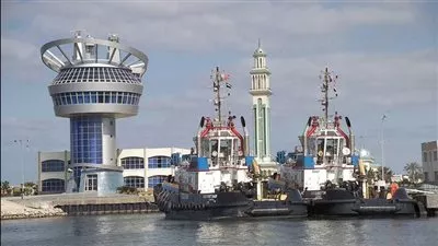 تداول 27 سفينة حاويات وبضائع بميناء دمياط خلال 24 ساعة