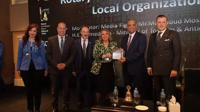 أحمد عيسي: 8000 منشأة تعمل بالقطاع السياحي في مصر