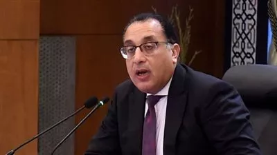 رئيس الوزراء: 145 مليون دولار استثمارات بصناعة السيارات خلال 3 سنوات