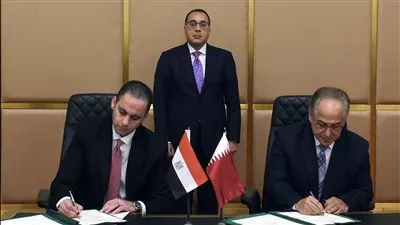 «مدبولي» يشهد توقيع 3 مذكرات تفاهم مع شركات قطرية بمجال الرعاية الصحية