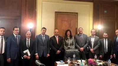 تعاون بين هيئة الاستثمار والبورصة المصرية لتشجيع الشركات على القيد