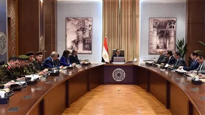 مدبولى يتابع موقف انتقال الحكومة للعمل بالعاصمة الإدارية الجديدة