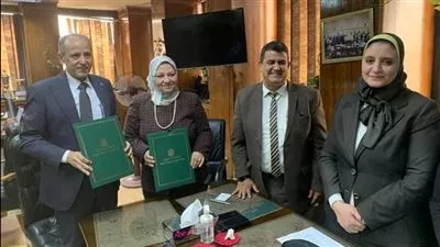 الكهرباء: توقيع عقد توسيع محطة محولات العلمين بـ121 مليون جنيه