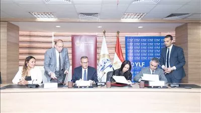 بنك مصر يوقع بروتوكول تعاون مع المجلس القومي للمرأة ومؤسسة شباب القادة