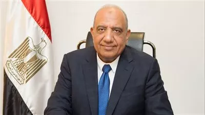 وزير قطاع الأعمال: خطة طموحة لتطوير صناعة الدواء بالتعاون مع القطاع الخاص