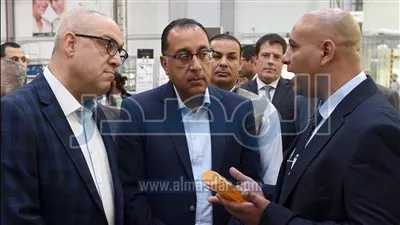 رئيس الوزراء يتفقد مصنع «لوريال - القاهرة» المتخصص في إنتاج مستحضرات التجميل