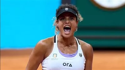 وزير الرياضة يشيد بالإنجاز التاريخي لميار شريف في بطولة مدريد للتنس