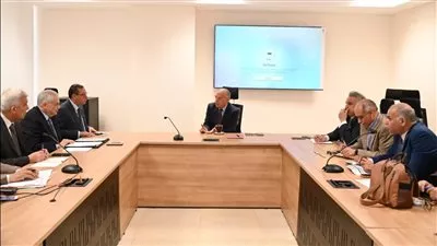 وزير الري يبحث إجراءات التوسع في منظومه التليمتري وربطها بتوزيع المياه 
