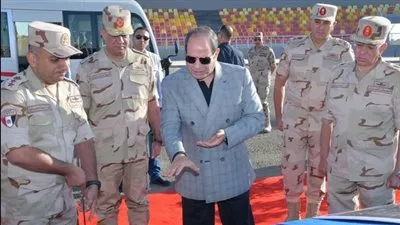 السيسي يتفقد الأكاديمية العسكرية وعددًا من المنشآت بمقر القيادة الاستراتيجية بالعاصمة الإدارية