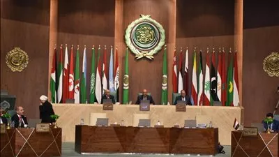 وزراء الخارجية العرب يقررون استئناف مشاركة سوريا في اجتماعات الجامعة العربية