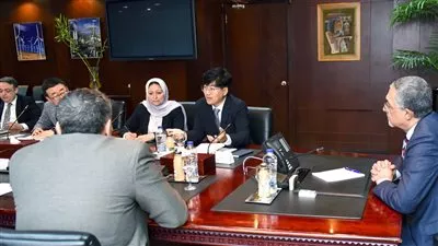 رئيس هيئة الاستثمار يبحث خطط «سامسونج» التوسعية بالسوق المصري