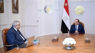 السيسي يتابع الموقف التنفيذي للمبادرات القومية في قطاع الصحة