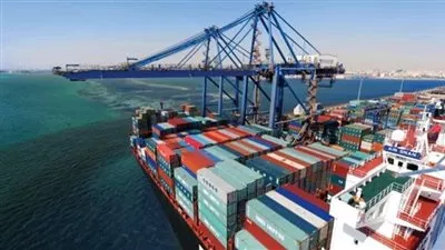 تداول 45 ألف طن بضائع عامة ومتنوعة بموانئ البحر الأحمر