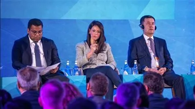 وزيرة التعاون الدولى تستعرض جهود التحول إلى المدن الذكية والخضراء