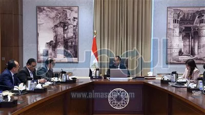 رئيس الوزراء يتابع أنشطة وتوسعات مجموعة «العربي»