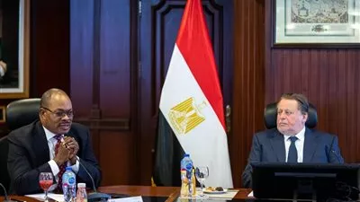 محافظ البنك المركزى المصرى يستقبل وفدًا من مجموعة بنك التنمية الأفريقى 
