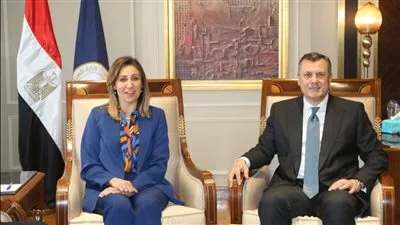 الحكومة تبحث وضع خطة عمل للترويج لمنتج السياحة الثقافية