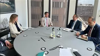 وزير البترول يبحث خطط شركة كابريكورن إنرجي لزيادة معدلات إنتاجها في مصر 