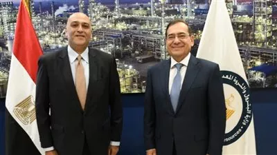 «تنمية المشروعات» يدعو المواطنين للاستفادة من مبادرة تحويل السيارات للعمل بالغاز الطبيعي