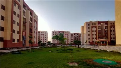 وزير الإسكان يُتابع مستجدات الموقف التنفيذي بمشروعات مدينة قنا الجديدة