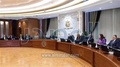 رئيس الوزراء يؤكد أهمية المتابعة المستمرة لتنفيذ قرارات المجلس الأعلى للاستثمار
