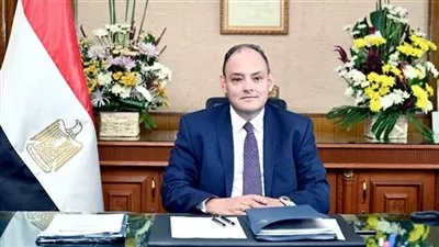 استمرار فرض رسم صادر على أتربة ومساحيق ورقائق الزنك لمدة عام