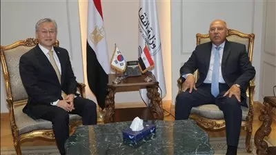  وزير النقل: لن نتعاقد مستقبلا على استيراد أي وحدات متحركة جديدة