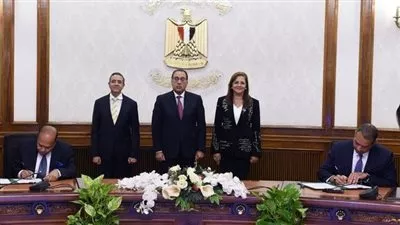 مذكرة تفاهم بين صندوق مصر السيادي و«إندوراما» العالمية لدراسة فرص الاستثمار في مصر