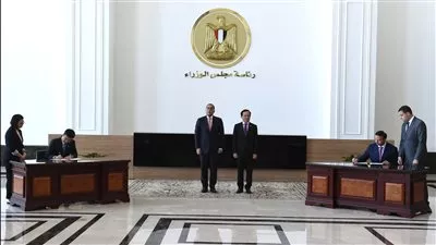 توقيع مذكرة تفاهم بين البنك المركزي المصري ونظيره الفيتنامي لتعزيز التعاون المشترك