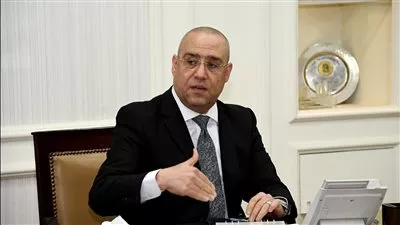 وزير الإسكان يعلن موعد تسليم قطع أراضي بيت الوطن بمدينة بدر