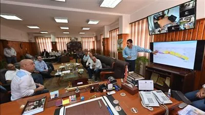 وزير الإسكان يوجه بإعداد خطة شاملة لتطوير مدينة النوبارية الجديدة