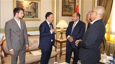 وزير الصناعة يبحث مع كبريات الشركات التركية فرص الاستثمار في السوق المصري