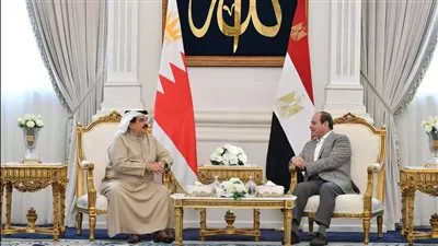 الرئيس السيسي يستقبل العاهل البحريني في مدينة العلمين الجديدة