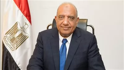 وزير قطاع الأعمال يستعرض استراتيجية تمكين المرأة بمجالس إدارات الشركات التابعة