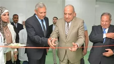 وزير قطاع الأعمال يفتتح مشروع تطوير بشركة «ممفيس» بتكلفة 33 مليون جنيه