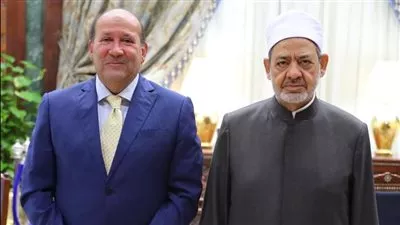 منسق مبادرة المشروعات الخضراء الذكية يبحث تعزيز التعاون مع الأزهر الشريف 