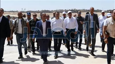 رئيس الوزراء يتفقد أعمال تطوير الخدمات بمنطقة الأهرامات