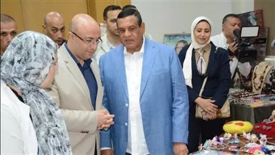وزير التنمية المحلية يفتتح معرض «أيادي مصر» بمحافظة بني سويف 