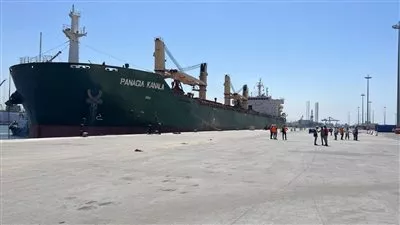   محطة تحيا مصر متعددة الأغراض تستقبل أول سفينة بضائع عامة   