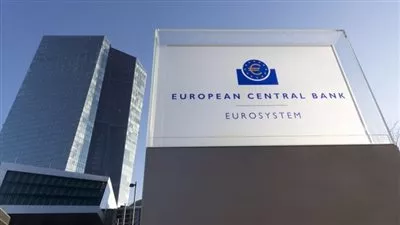 البنك المركزي الأوروبي: ضعف النمو الاقتصادي يعمق أزمة الديون