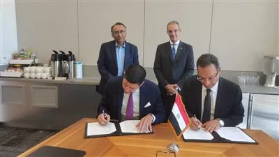 «الاتصالات» تتعاون مع VMware لبناء القدرات بمجالات السحابة المتعددة وتطوير البرمجيات