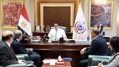 وزير الصحة يبحث الفرص الاستثمارية مع «ميديكاست» الأسترالية بمجال الأشعة