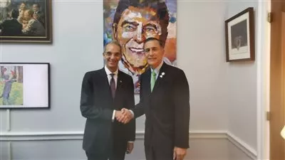 وزير الاتصالات يبحث تعزيز التعاون المصري الأمريكي بمجالات تكنولوجيا المعلومات 