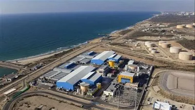 تحالف «أوراسكوم للإنشاءات» و«ماتيتو» يحقق الإغلاق المالي لمشروع معالجة مياه البحر بأبو ظبي