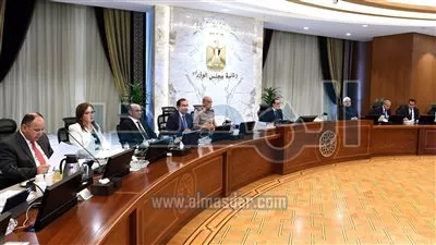 رئيس الوزراء يؤكد الاهتمام بالقطاعات المرتبطة برفع الوعي لدي المواطن وبناء شخصيته