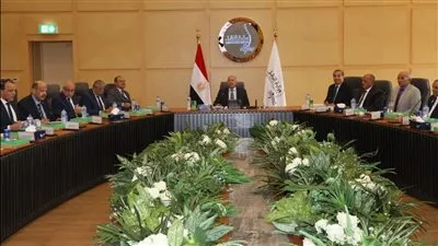 النقل: إنشاء مقر لشركة الطرق والكبارى بالسعودية لتنفيذ مشروعات بنية تحتية