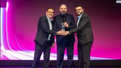 فريق EFG Hermes One يفوز بجائزة أفضل منصة تداول خلال 2023