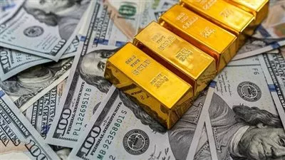 الذهب يربح 6 دولارات في المعاملات الفورية