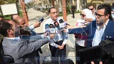 رئيس الوزراء يعلن موعد الانتهاء من جميع الأعمال بالمنطقة المركزية للمال والأعمال