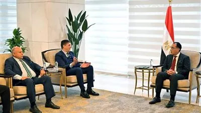 فوداكوم العالمية تؤكد رغبتها في زيادة استثماراتها بالسوق المصرية 